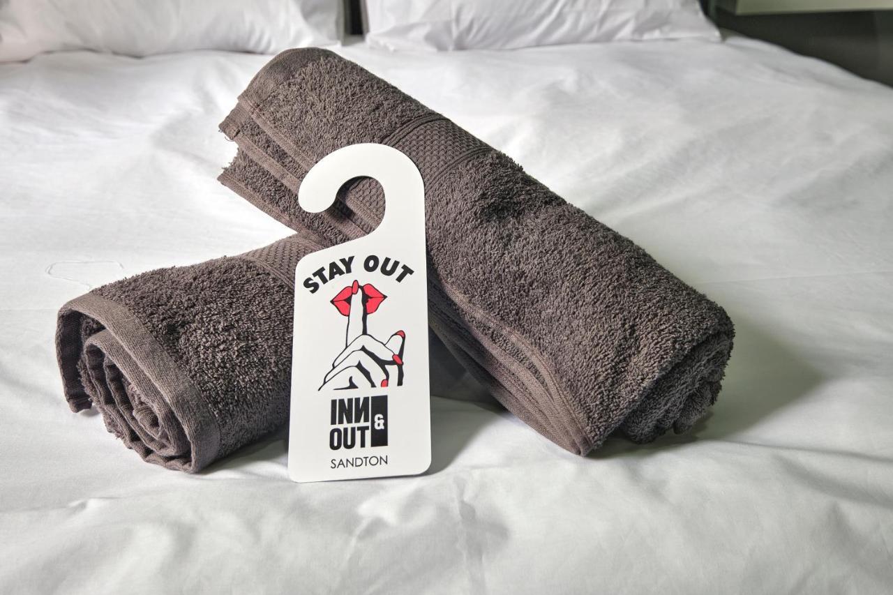 Inn & Out Sandton 요하네스버그 외부 사진